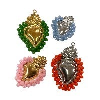 Cuori sacri con cristalli