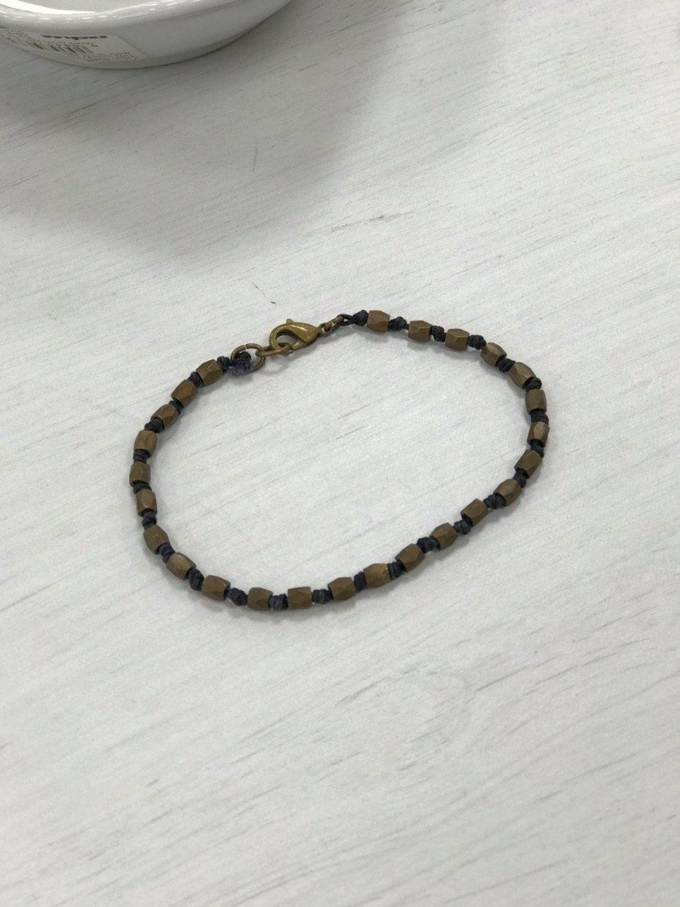 bracciale di bigiotteria da pulire
